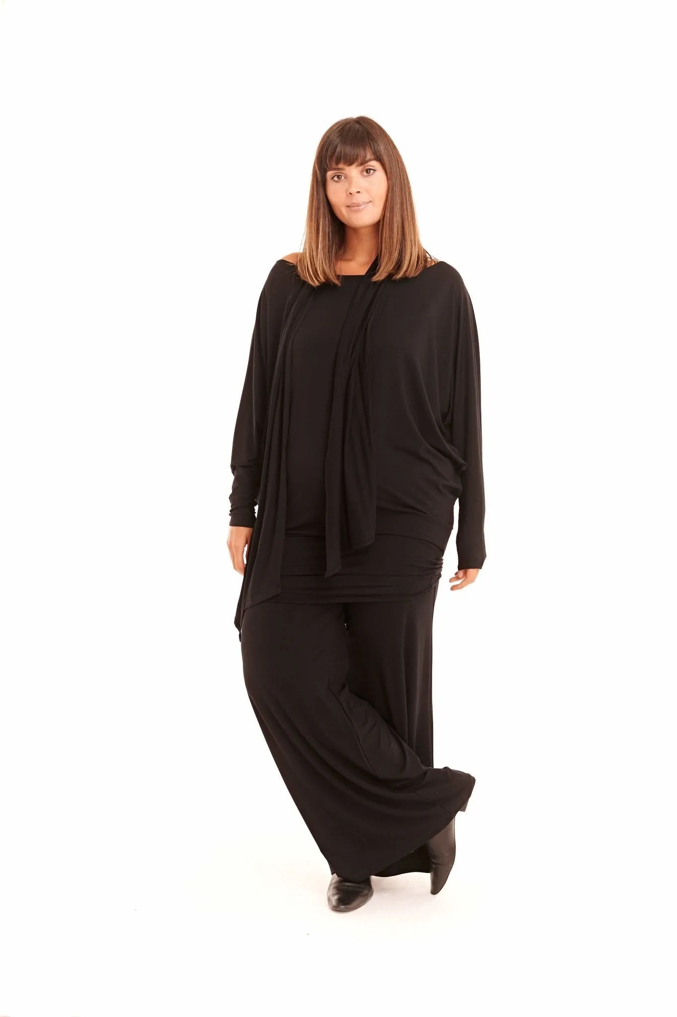 BAMBOO RAGLAN TOP WITH SCARF BLACK