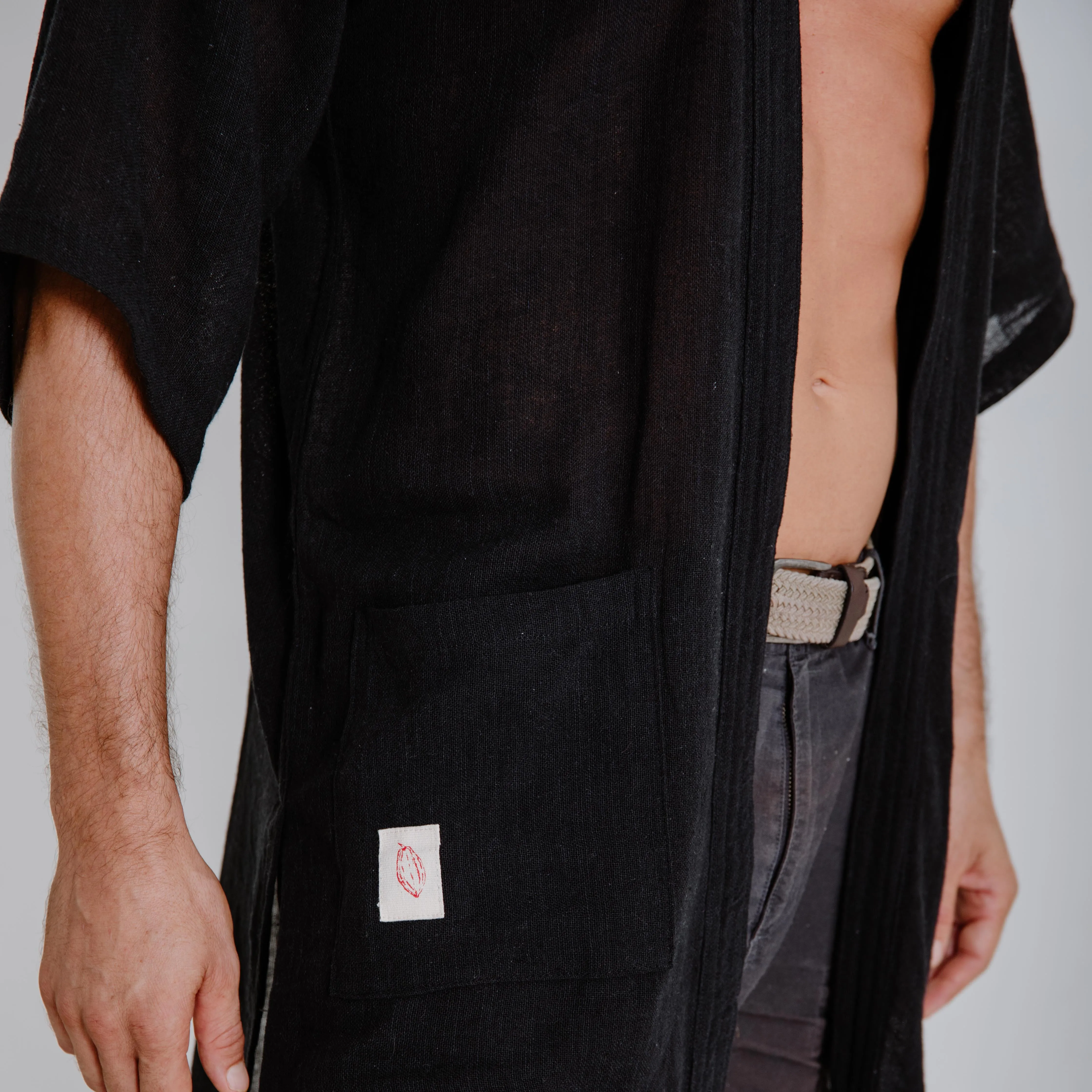 BLACK KIMONO