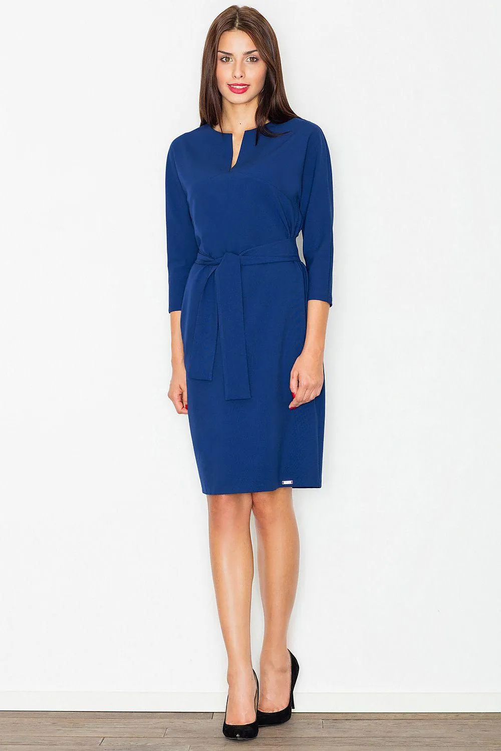 Chic Kimono Sleeve Midi Dress: Effortlessly Elegant Daytime Fashion with Waist Belt