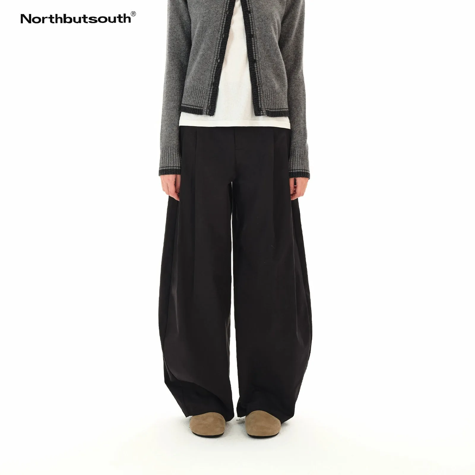 Classic Double Pleated Cocoon Lounge Pants
