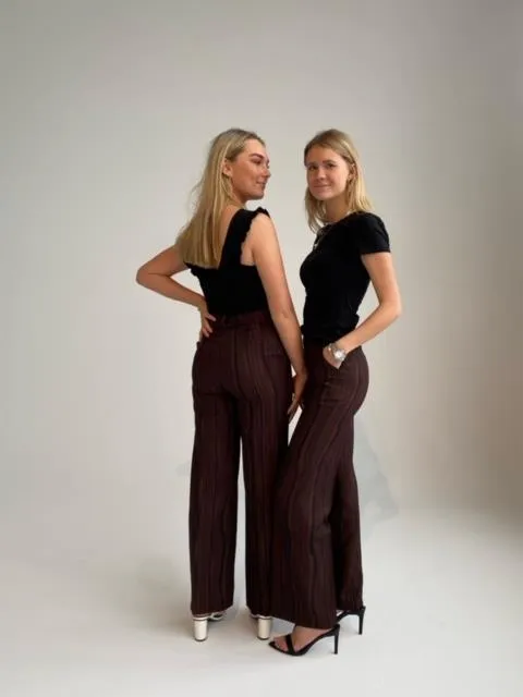 Classic wide pants - Brown with stribes