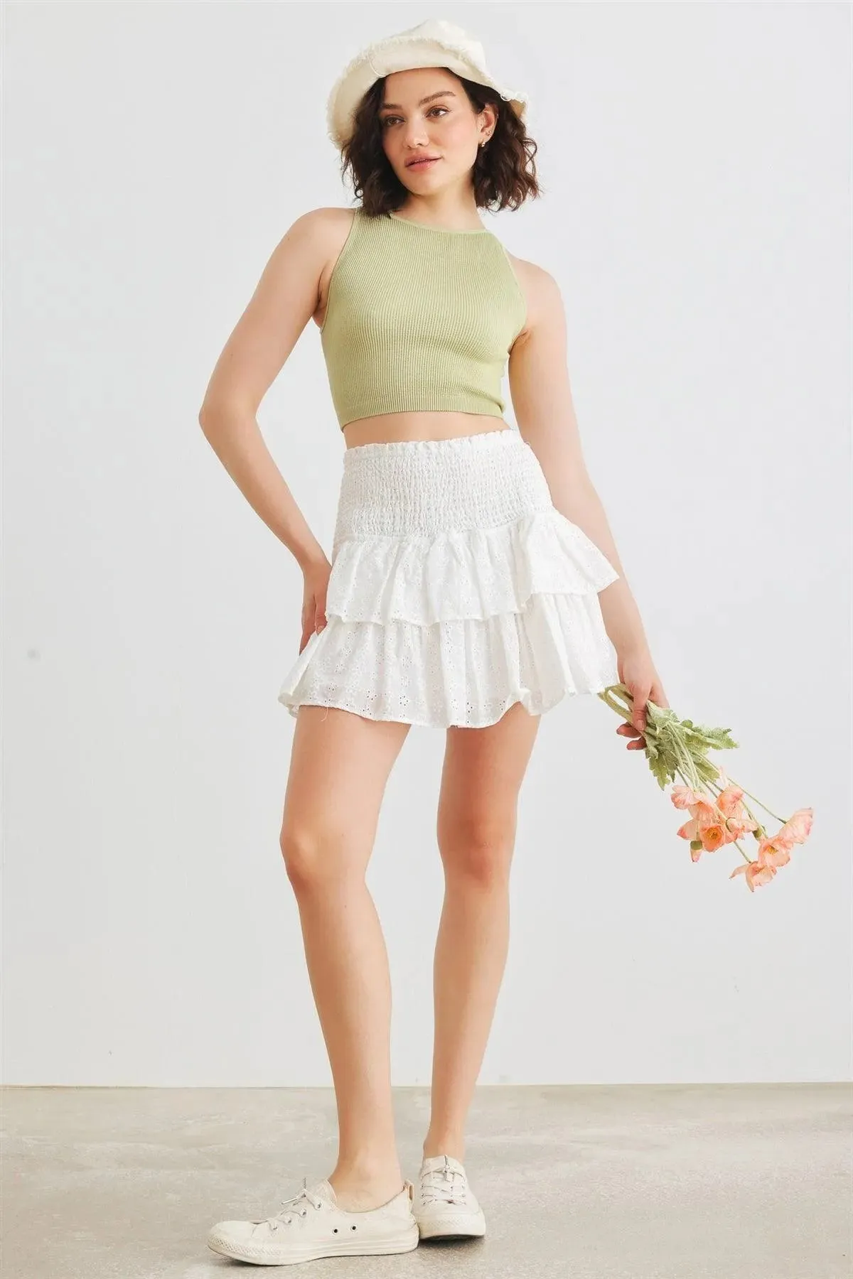 White Floral Cotton Smocked Tiered Mini Skirt /1-3-2-1